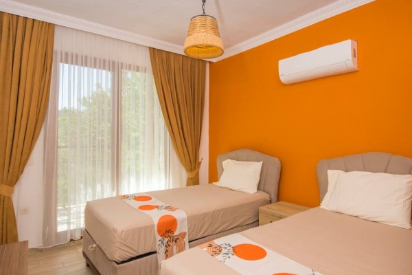 Villa Karyas